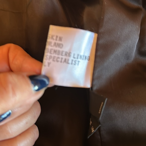 Full length vintage genuine natural mink coat. 
Size 10 - Picture 5 of 8